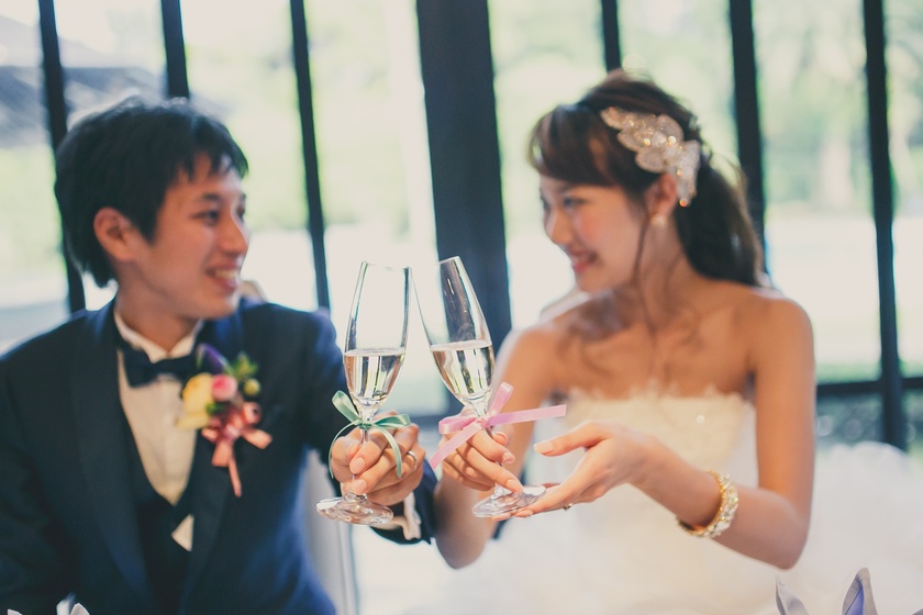 Four Ways to Decorate Your Toasting Glass for Extra Cuteness in Handheld Shots! 🎉にて紹介している画像