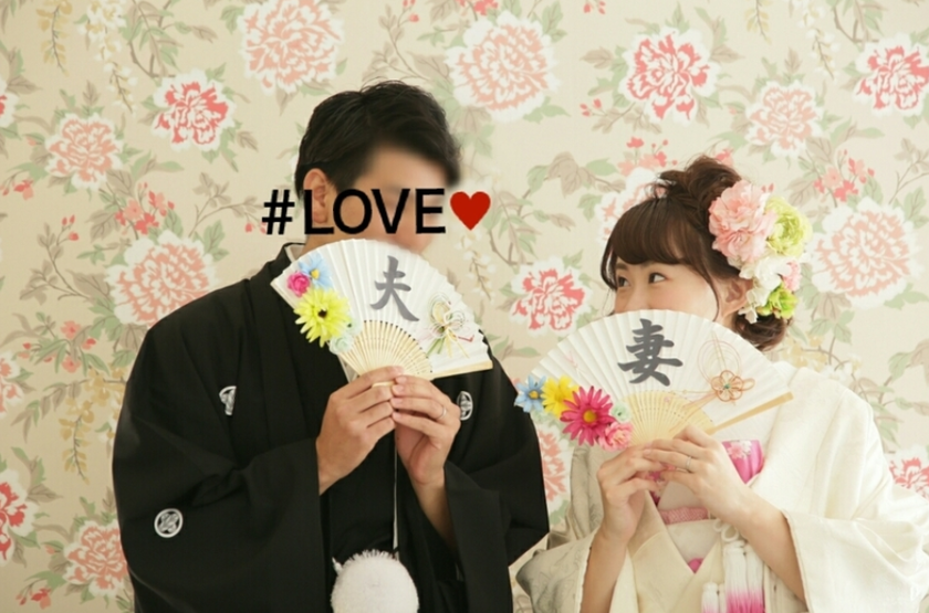 12 Recommended Poses for Kimono Pre-Wedding Shoots Captured by Bride Marryにて紹介している画像