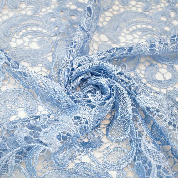 私、魔法に掛けられた？淡いブルーのドレスで、まるでシンデレラ気分のお姫様♡にて紹介している画像