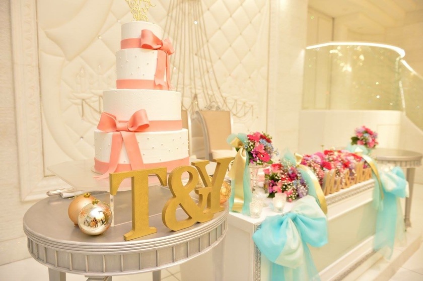 6 Wedding Items You Can Use Twice: Perfect for Both Pre-Wedding Shoots and Wedding Day Decor!にて紹介している画像