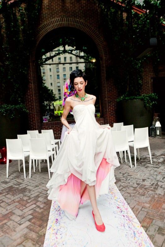 Charming Polarized Colors: A Romantic Gradient Chiffon Dress in Fluffy Style＊にて紹介している画像