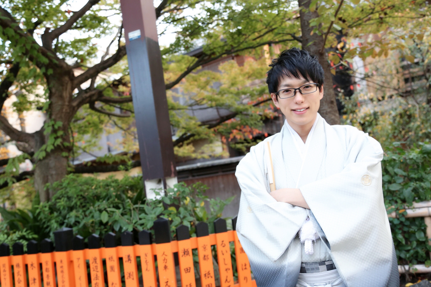 위에서 아래로, 기본 포즈를 모두 망라! 사진사에게 당일 보여주고 싶은 "한복 사전 촬영 포즈" 30선＊にて紹介している画像