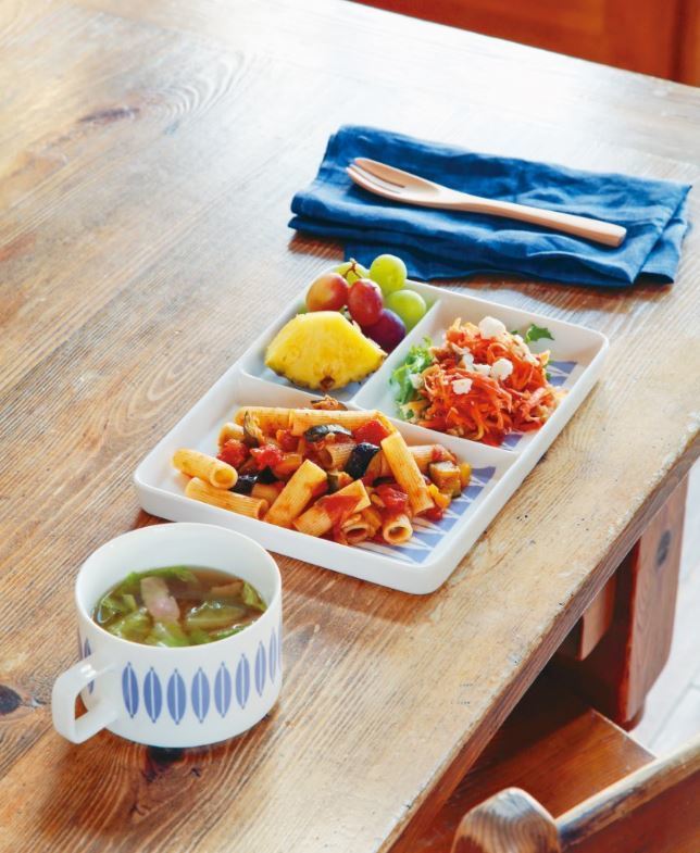 "Nationwide Aniversaire Fair: A Generous Event Where You Can Try on Dresses and Receive a Lucky Bag - Don't Miss Out!"にて紹介している画像