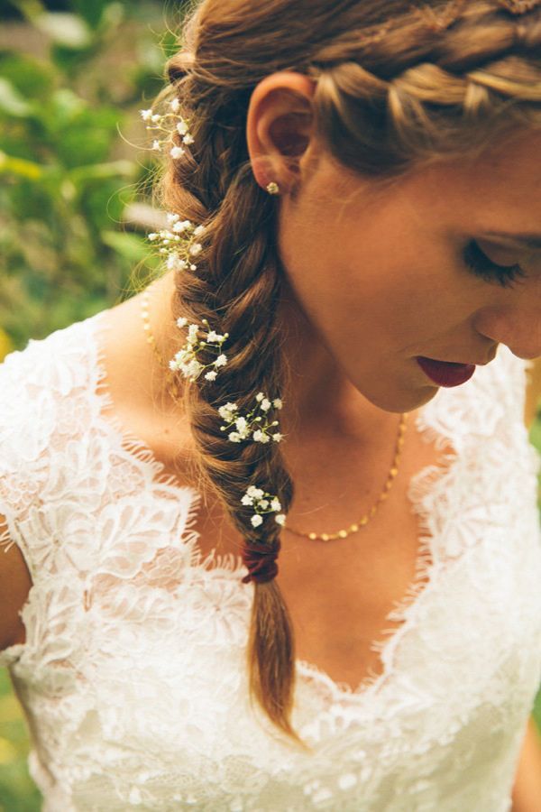 Perfect for Brides♡ Delicate and Cute Baby's Breath Hair Arrangement＊にて紹介している画像