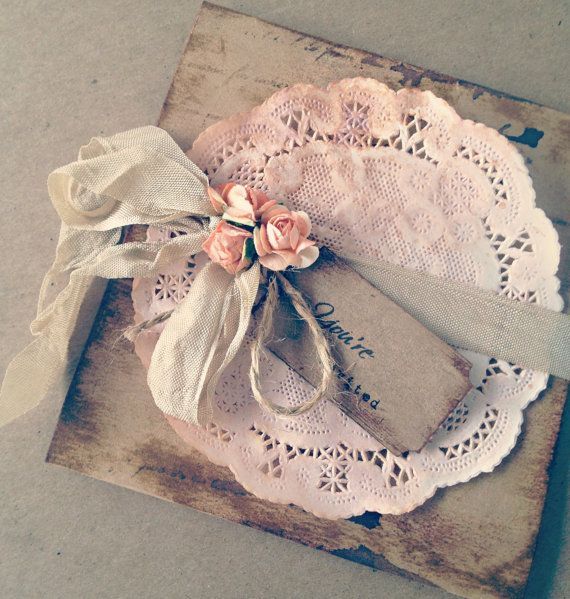 "Embrace Warmth: Capture Wedding Memories with a Retro Cute Instant Camera!"にて紹介している画像