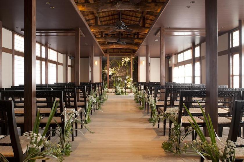 Have You Already Received the Stylish Free Magazine "Wakon Book" Themed Around Traditional Japanese Attire and Weddings, Delivered Right to Your Doorstep for Free?にて紹介している画像