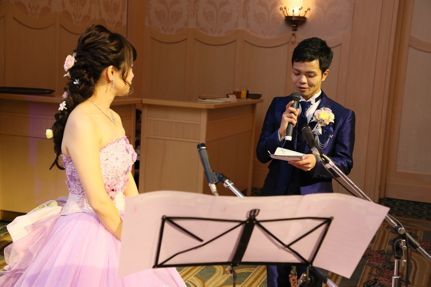Creating His Moment: 11 Performance Ideas to Spotlight the Groomにて紹介している画像
