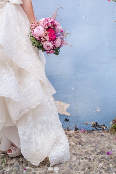 アンティーク風＊ブーケのリボンは風になびくロングが可愛い♡にて紹介している画像