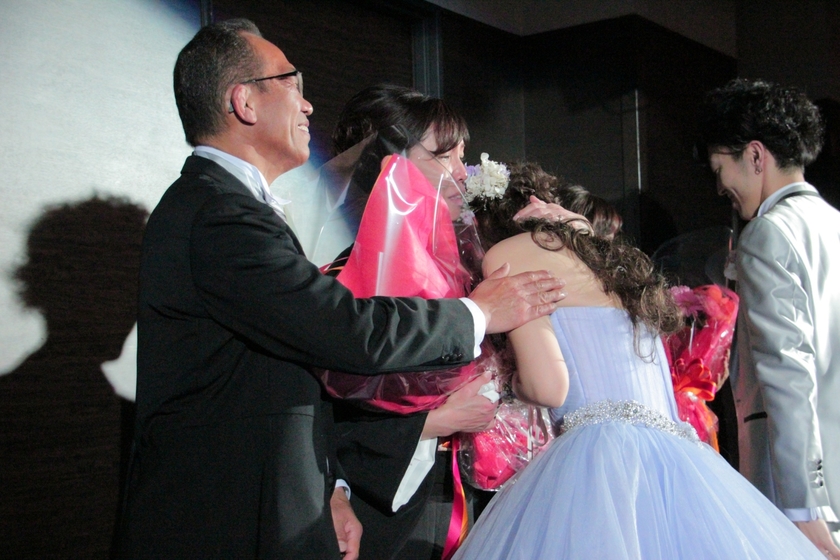 Preparations to Reception: A Complete Guide to Wedding Performances Inviting Family Participation 【19 Types】にて紹介している画像