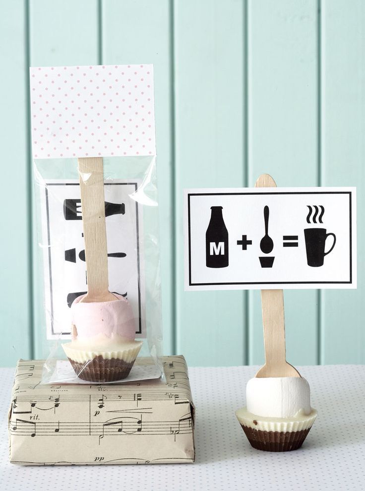 ホットミルクに幸せ溶かそう♡スプーンでチョコをちょこっとおすそわけ+°にて紹介している画像