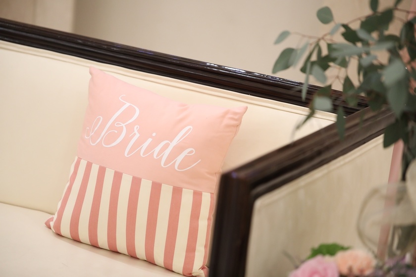 6 Wedding Items You Can Use Twice: Perfect for Both Pre-Wedding Shoots and Wedding Day Decor!にて紹介している画像
