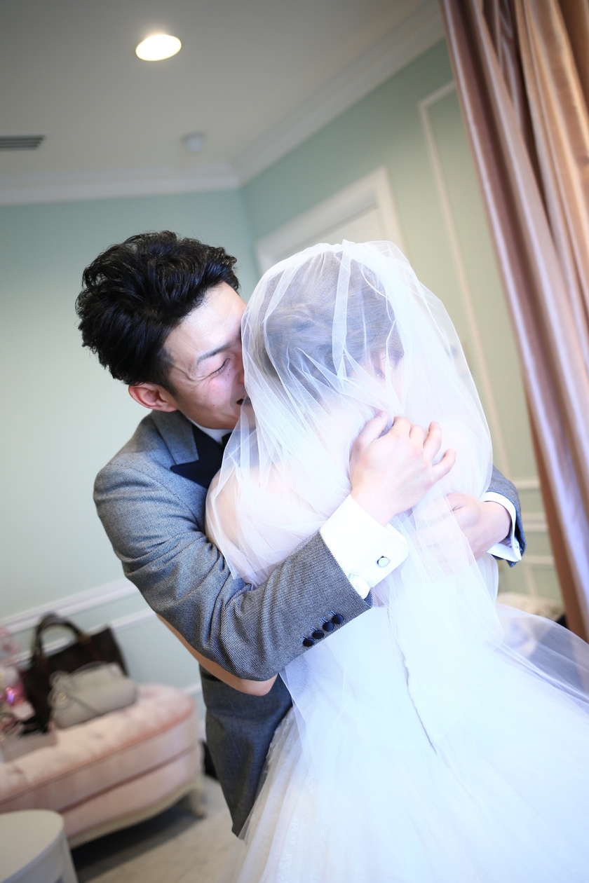 Not Just for Brides! A Compilation of Moments to Capture Fantastic Shots of Grooms on Wedding Day to Add to Your Photographer's Guide＊にて紹介している画像