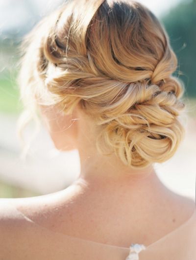 Eternal Loved Hair: Timeless and Elegant Simple Updos are Truly the Most Adorable! ♡にて紹介している画像