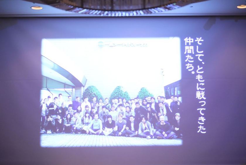 场馆充满欢笑与泪水。专业编剧制作的个人介绍影片实在太惊人了！にて紹介している画像