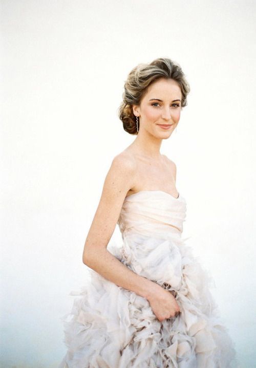 Eternal Loved Hair: Timeless and Elegant Simple Updos are Truly the Most Adorable! ♡にて紹介している画像