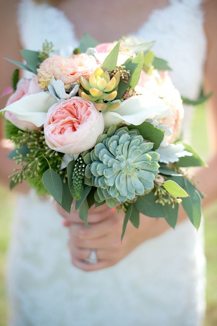 『幸福の印』虹から選ぶブーケの種類＊パステルカラーは何色がお好き？にて紹介している画像