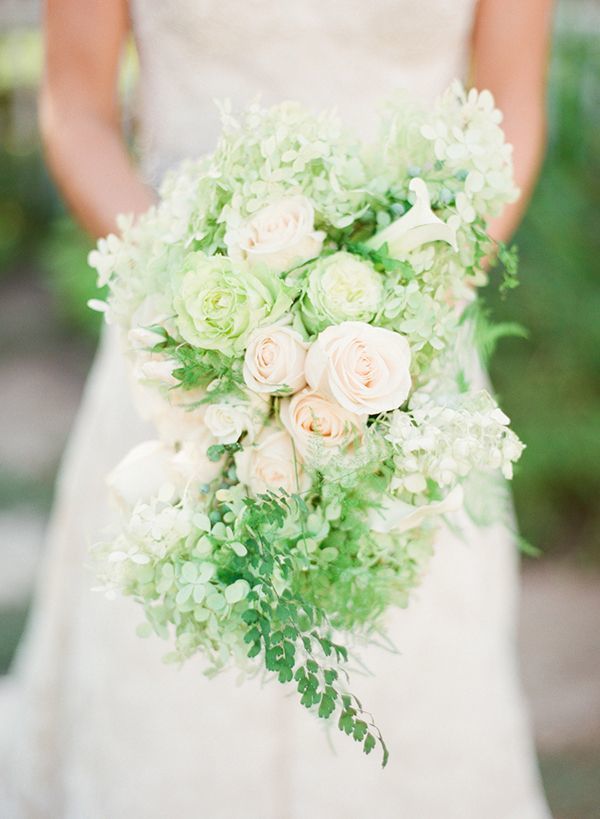 『幸福の印』虹から選ぶブーケの種類＊パステルカラーは何色がお好き？にて紹介している画像