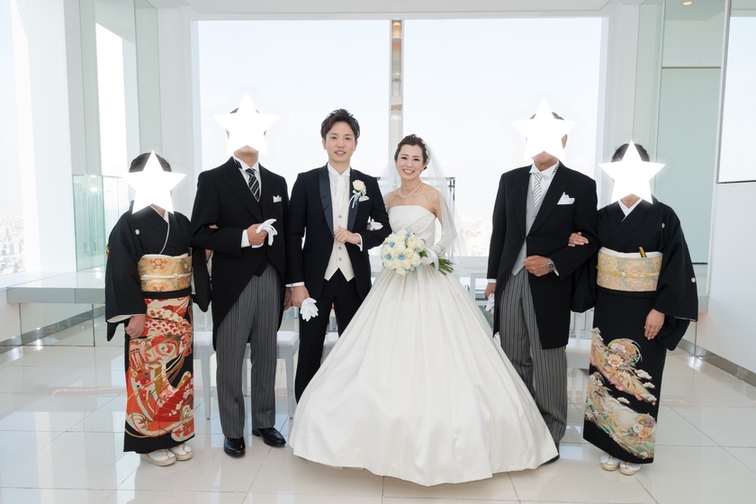 "Capturing Precious Moments: A Compilation of Rare Opportunities to Take Photos with Your 'Family'♡"にて紹介している画像