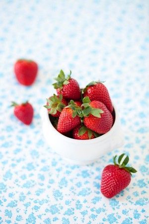 Strawberries in a Bouquet?! A Combination So Adorable, It Will Make Your Heart Flutter♡にて紹介している画像