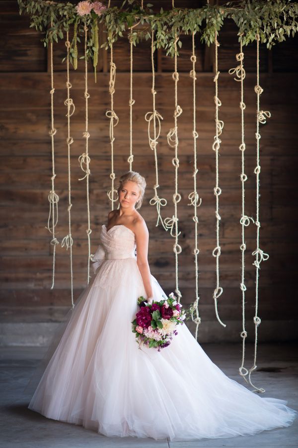 wedding dressはやっぱり純白！まっしろのドレスだけをコレクションしましたにて紹介している画像