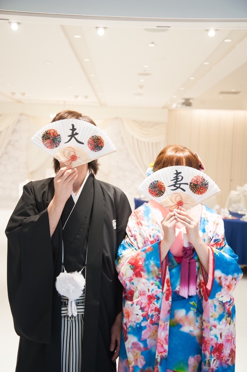 DIY with 100 Yen Store Materials! Easy Tutorial and Decoration Ideas for Fan Props and Fan Bouquets ♡にて紹介している画像