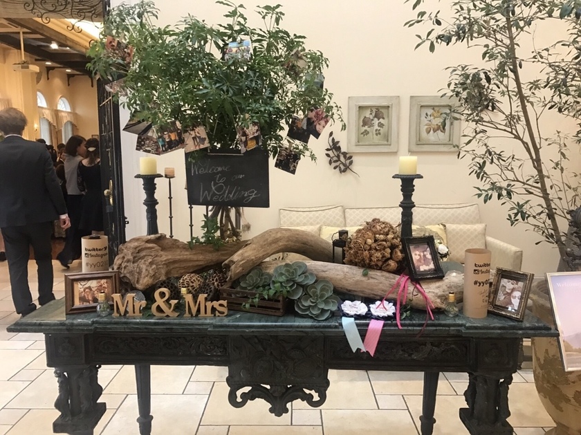 ＼instagramで見つけた！／おしゃれなウェルカムスペースのデコレーションデザイン10選♡にて紹介している画像