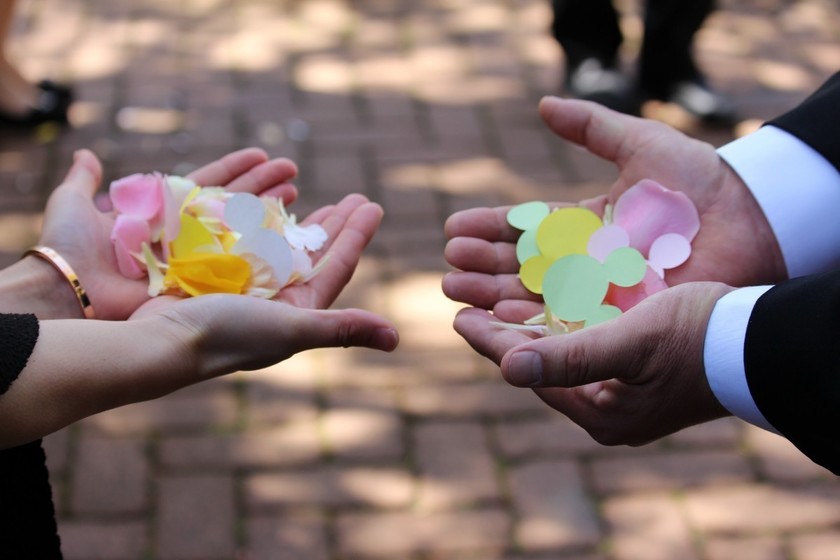 Abundant Ideas: A Collection of Cute Disney Wedding Decorations and Experiences ♡にて紹介している画像