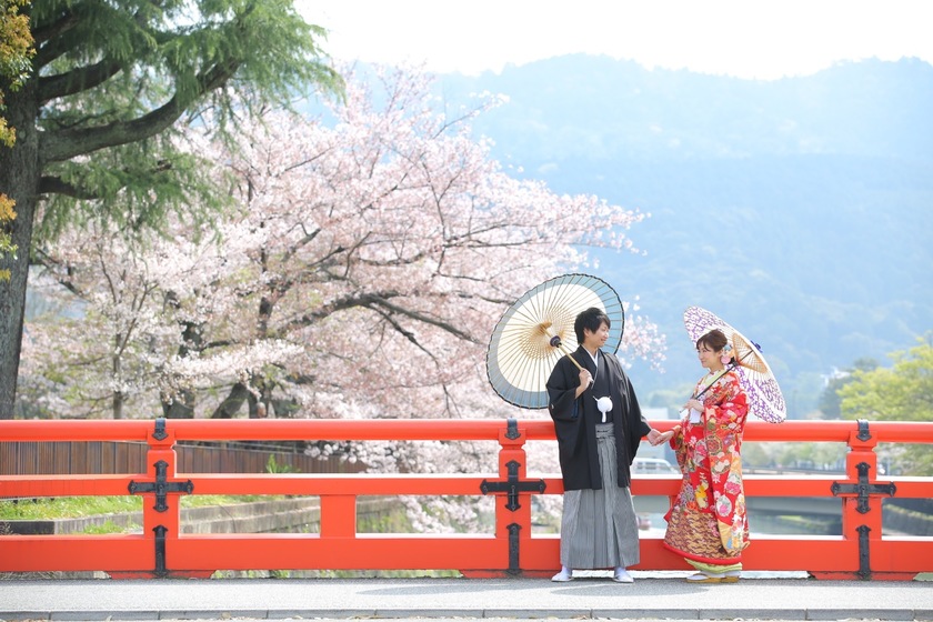 ウェディングフォトはカメラマンの腕が命！信頼できるカメラマンと巡り合う方法は？にて紹介している画像