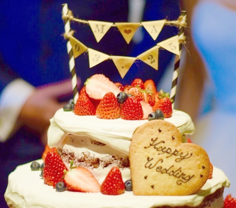 休闲时尚＊婚礼蛋糕上的「饼干」点缀可爱极了♡にて紹介している画像