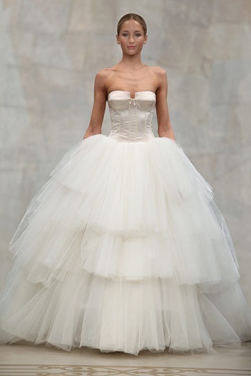 海外セレブ御用達ブランドReem acra（リームアクラ）で叶える大人のリュクス♡にて紹介している画像