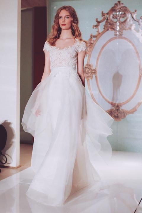 海外セレブ御用達ブランドReem acra（リームアクラ）で叶える大人のリュクス♡にて紹介している画像