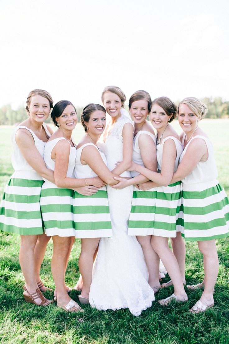 オトナかわいい♥ストライプをアクセントにつくるWeddingコーディネートがおしゃれ♡にて紹介している画像