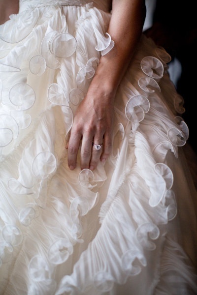 アメリカンクラシックの最高峰！オスカーデラレンタのドレスが圧倒的な存在感♡にて紹介している画像