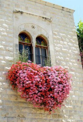 Which is Your "Destined Pair"? A Special Feature on Real Brides' Bridal Shoes Found on Instagram♡*にて紹介している画像