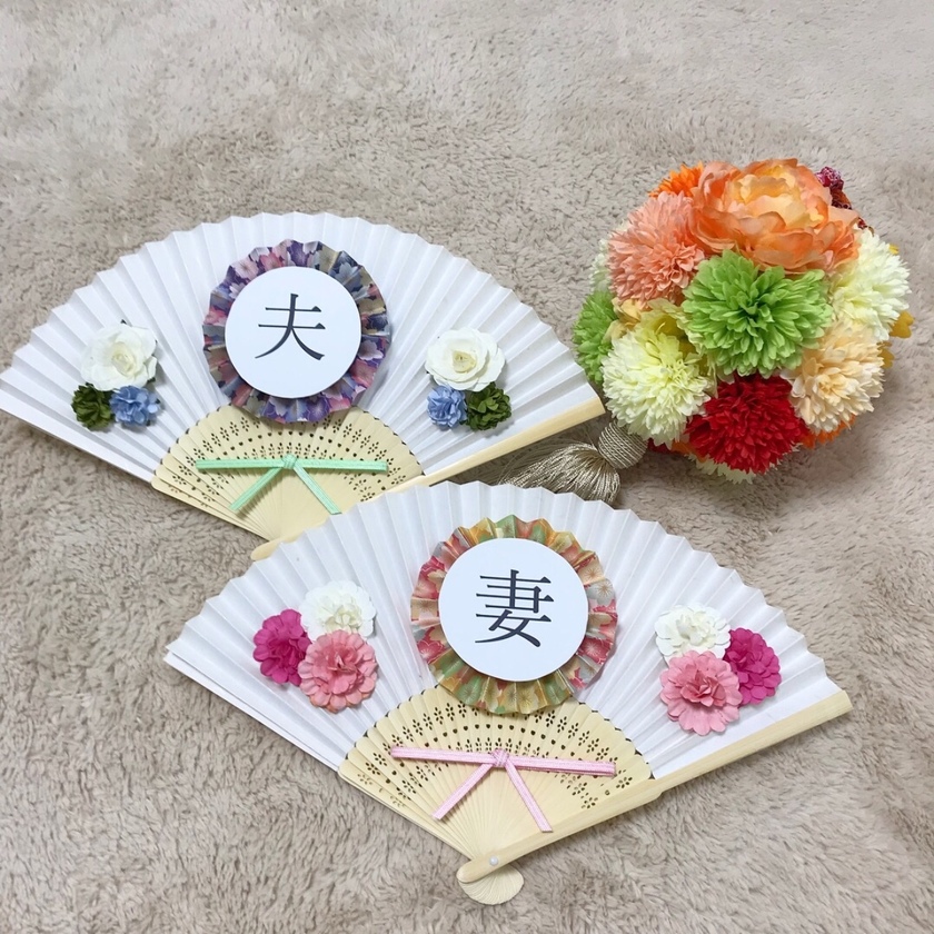 DIY with 100 Yen Store Materials! Easy Tutorial and Decoration Ideas for Fan Props and Fan Bouquets ♡にて紹介している画像