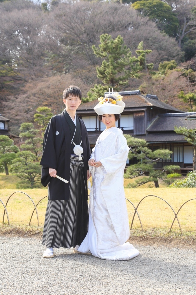 "Exquisite Japanese Hairstyles: A Study on the Perfect 'Watajubo' and 'Tsuno Kakushi' for Brides in Traditional Wedding Attire"にて紹介している画像