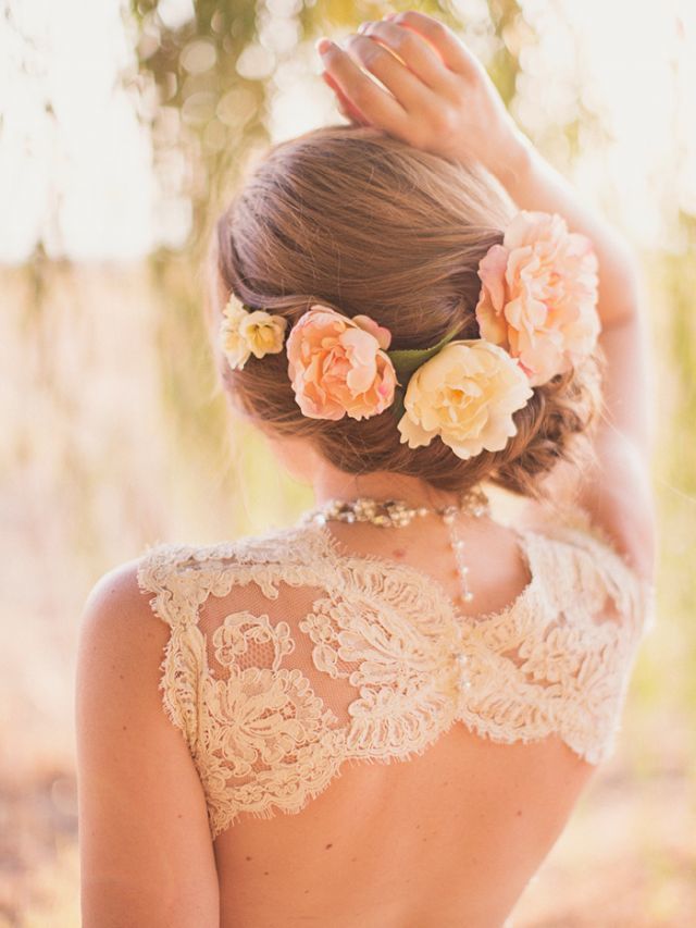 "Flawless from Every Angle♡! A Gorgeous Back Style Dress for a Perfect Look from Behind♡"にて紹介している画像