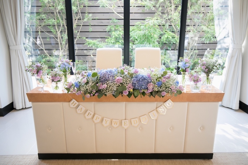 The Language of Flowers: 10 Cute Wedding Ideas Inspired by "Baby's Breath" and the Purity of Heart ✳︎にて紹介している画像