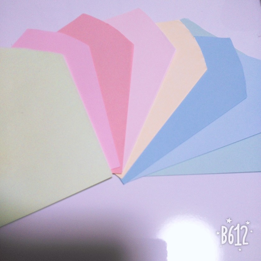 ちょっとの手間をかけるだけ♡招待状の封筒がとびっきり可愛くなる『飾り紙』ってなに？＊にて紹介している画像