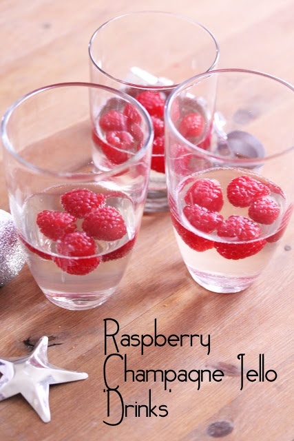 Sparkling Cute One-Bite Champagne Jelly Shots ♡にて紹介している画像