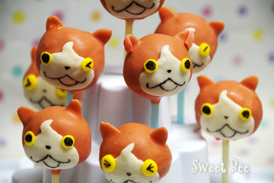 Can't Take My Eyes Off That Adorable Look: Hosting with Lollipop Cakes♡にて紹介している画像