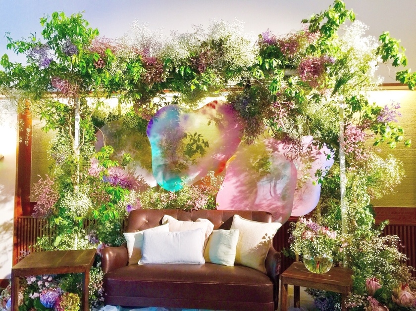 Showcasing Images Received by Our Site: A Compilation of Bride Marry's Commitment to a Lush Floral High Stage Coordination ♡にて紹介している画像