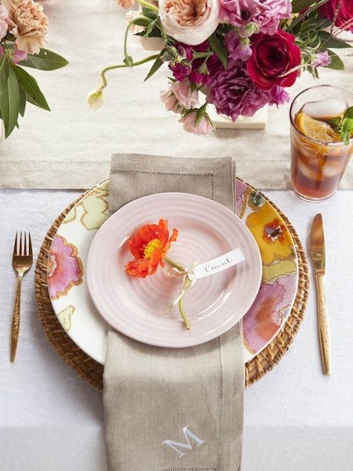 17 Adorable Table Decoration Ideas ♡にて紹介している画像