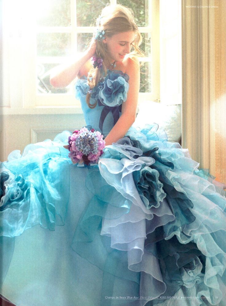 Absolutely SWEET♡ Captivated by the Fluffy Big-Line Volume Dress＊にて紹介している画像