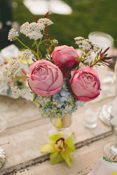 Vintage Pink as the Theme Color: A Collection of Romantic Inspirations ♡にて紹介している画像