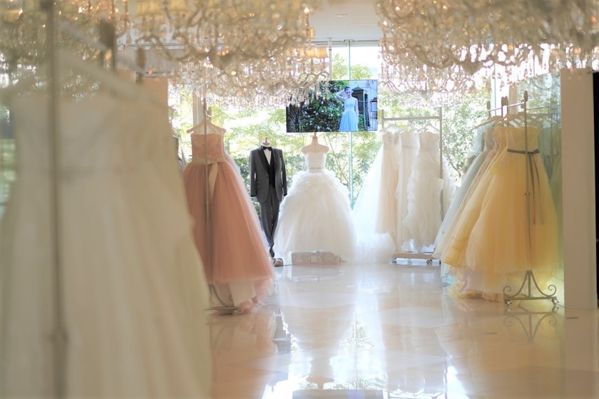 式場探しとドレス試着が同時にできる♡素敵な式場と出会える話題のカウンターはここ！にて紹介している画像