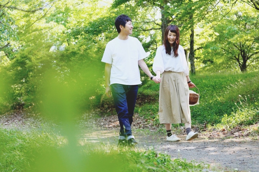 大家都穿什么样的衣服呢？？在Instagram上发现的奇妙、自由又可爱的『自助前拍服装』♡にて紹介している画像