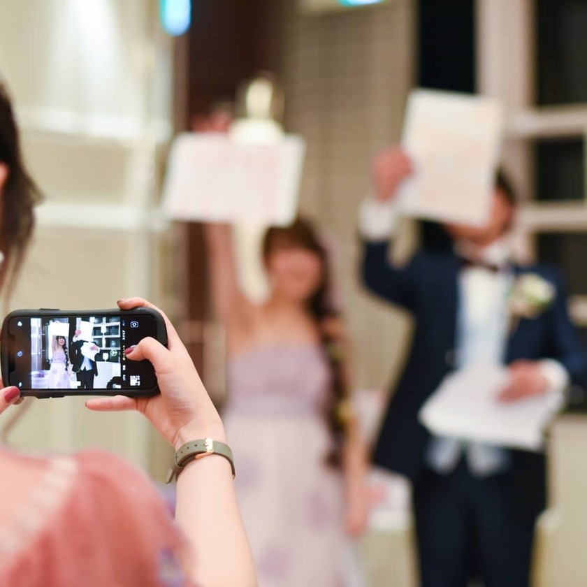 "Get the Party Started: 10 Fun After-Party Games to Play with Guests!"にて紹介している画像