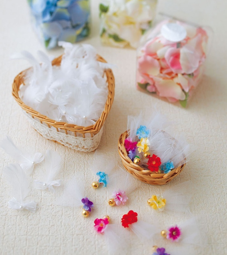 A New Shape for Flower Showers! Adorable "Ribbon Wands" that Look Like Magic Wands ♡にて紹介している画像