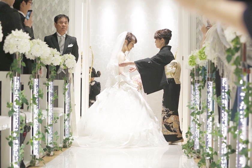 "Don't Miss the Once-in-a-Lifetime Moments♡ 6 Must-Capture Scenes on Your Wedding Day*"にて紹介している画像